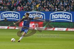 1. Bundesliga - Fußball - Hamburger SV - FC Ingolstadt 04 - Pascal Groß (10, FCI) Freistoß