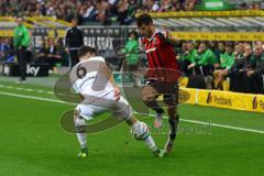 1. Bundesliga - Fußball - Borussia Mönchengladbach - FC Ingolstadt 04 - Mathew Leckie (7, FCI) im Zweikampf gegen Havard Nordtveit (6, Mönchengladbach). Foto: Adalbert Michalik