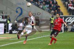 1. Bundesliga - Fußball - Eintracht Frankfurt - FC Ingolstadt 04 - Moritz Hartmann (9, FCI) und rechts Huszti