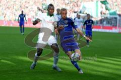 1. BL - Saison 2015/2016 - Werder Bremen - FC Ingolstadt 04 - Moritz Hartmann (#9 FC Ingolstadt 04) - Assani Lukimya (Bremen) - Foto: Jürgen Meyer