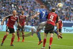 1. BL - Saison 2015/2016 - Schalke 04 - FC Ingolstadt 04 -  Max Meyer (7, Schalke) - Moritz Hartmann (#9 FC Ingolstadt 04) - Foto: Jürgen Meyer