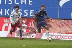 1. Bundesliga - Fußball - Hamburger SV - FC Ingolstadt 04 - Sakai, Gotoku (24 HSV) und rechts Lukas Hinterseer (16, FCI)