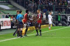 1. Bundesliga - Fußball - Borussia Mönchengladbach - FC Ingolstadt 04 - Danny da Costa (21, FCI) wird für Lukas Hinterseer (16, FCI) eingewechselt. Foto: Adalbert Michalik