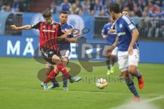 1. BL - Saison 2015/2016 - Schalke 04 - FC Ingolstadt 04 -  Romain Brègerie (#18 FC Ingolstadt 04) - Joel Matip (32, Schalke) - Foto: Jürgen Meyer