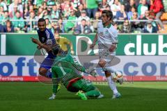 1. BL - Saison 2015/2016 - Werder Bremen - FC Ingolstadt 04 - Ramazan Özcan (#1 FC Ingolstadt 04) - Roger de Oliveira Bernardo (#8 FC Ingolstadt 04) - Fin Bartels (Bremen) - Foto: Jürgen Meyer