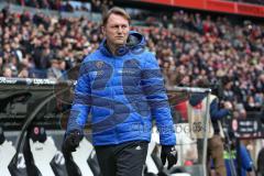 1. Bundesliga - Fußball - Eintracht Frankfurt - FC Ingolstadt 04 - Cheftrainer Ralph Hasenhüttl (FCI) vor Spiel