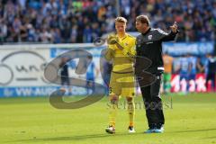 1. Bundesliga - Fußball - TSG 1899 Hoffenheim - FC Ingolstadt 04 - Spiel ist aus Niederlage 2:1, FCI geht zu den Fans und bedankt sich, Torwart Örjan Haskjard Nyland (26, FCI) undCheftrainer Ralph Hasenhüttl (FCI) im Gespräch