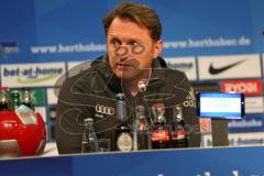 1. Bundesliga - Fußball - Hertha BSC  Berlin - FC Ingolstadt 04 - Pressekonferenz nach dem Spiel Cheftrainer Ralph Hasenhüttl (FCI) verärgert, nachdenklich