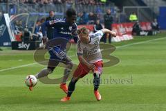 1. Bundesliga - Fußball - Hamburger SV - FC Ingolstadt 04 - Danny da Costa (21, FCI) und Ostrzolek, Matthias (22 HSV)