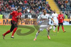 1. Bundesliga - Fußball - Eintracht Frankfurt - FC Ingolstadt 04 - Marco Russ (4 Frankfurt) und Moritz Hartmann (9, FCI)