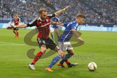 1. BL - Saison 2015/2016 - Schalke 04 - FC Ingolstadt 04 -  Moritz Hartmann (#9 FC Ingolstadt 04) - Max Meyer (7, Schalke) - Foto: Jürgen Meyer