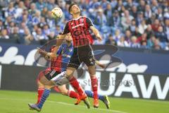 1. BL - Saison 2015/2016 - Schalke 04 - FC Ingolstadt 04 -  Benjamin Hübner (#5 FC Ingolstadt 04) - Klaas-Jan Huntelaar (25, Schalke)  - Foto: Jürgen Meyer