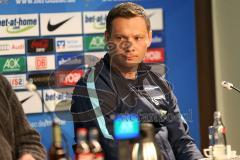 1. Bundesliga - Fußball - Hertha BSC  Berlin - FC Ingolstadt 04 - Pressekonferenz nach dem Spiel Cheftrainer Pál Dárdai (Trainer Hertha)