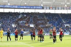1. Bundesliga - Fußball - TSG 1899 Hoffenheim - FC Ingolstadt 04 - Spiel ist aus Niederlage 2:1, FCI geht zu den Fans und bedankt sich, Stadion Kurve Jubel Fahnen
