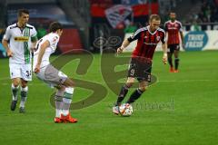 1. Bundesliga - Fußball - Borussia Mönchengladbach - FC Ingolstadt 04 - Moritz Hartmann (9, FCI) und Andreas Christensen (3, Mönchengladbach) - Borussia Mönchengladbach. Foto: Adalbert Michalik