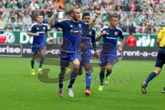 1. BL - Saison 2015/2016 - Werder Bremen - FC Ingolstadt 04 - Moritz Hartmann (#9 FC Ingolstadt 04) schießt den 0:1 Führungstreffer per Elfmeter - Stefan Lex (#14 FC Ingolstadt 04) - Elias Kachunga (#25 FC Ingolstadt 04) - Tor - Jubel -  Foto: Jürgen Meye