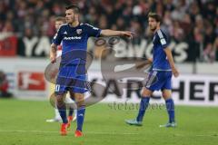 1. Bundesliga - Fußball - VfB Stuttgart - FC Ingolstadt 04 - Pascal Groß (10, FCI) Anweisung