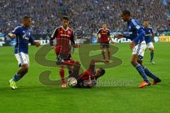 1. Bundesliga - Fußball - FC Schalke 04 - FC Ingolstadt 04 - Elias Kachunga (25, FCI) wird von Joel Matip (32, Schalke) zu Fall gebracht. Foto: Adalbert Michalik