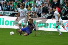 1. BL - Saison 2015/2016 - Werder Bremen - FC Ingolstadt 04 - Lukas Hinterseer (#16 FC Ingolstadt 04) - Jannik Vestergaard (Bremen) - Foto: Jürgen Meyer