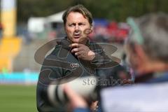 1. Bundesliga - Fußball - SV Darmstadt 98 - FC Ingolstadt 04 - großes Medieninteresse um Cheftrainer Ralph Hasenhüttl (FCI)