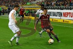 1. Bundesliga - Fußball - Borussia Mönchengladbach - FC Ingolstadt 04 - Alfredo Morales (6, FCI) behauptet den Ball gegen Ibrahima Traore (16, Mönchengladbach) und Havard Nordtveit (6, Mönchengladbach). Foto: Adalbert Michalik