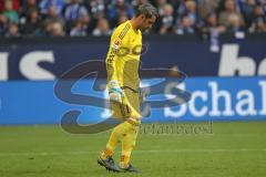 1. BL - Saison 2015/2016 - Schalke 04 - FC Ingolstadt 04 -  Ramazan Özcan (#1 FC Ingolstadt 04) - Foto: Jürgen Meyer
