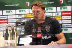 1. Bundesliga - Fußball - FC Augsburg - FC Ingolstadt 04 - Jubel Sieg, Pressekonferenz Cheftrainer Ralph Hasenhüttl (FCI)