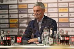 1. Bundesliga - Fußball - Eintracht Frankfurt - FC Ingolstadt 04 - Pressekonferenz nach dem Spiel, Cheftrainer Armin Veh (Trainer Frankfurt)