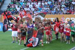 1. Bundesliga - Fußball - FC Augsburg - FC Ingolstadt 04 - Fans FCI Jubel Fahnen Choreo Einlaufkinder