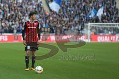 1. Bundesliga - Fußball - Hertha BSC  Berlin - FC Ingolstadt 04 - Freistoß Pascal Groß (10, FCI) hinten Berlin Fanblock