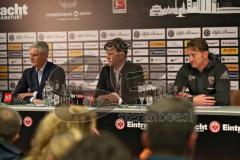 1. Bundesliga - Fußball - Eintracht Frankfurt - FC Ingolstadt 04 - Pressekonferenz nach dem Spiel, Cheftrainer Armin Veh (Trainer Frankfurt) und rechts Cheftrainer Ralph Hasenhüttl (FCI)