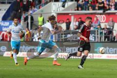 1. Bundesliga - Fußball - FC Ingolstadt 04 - FC Schalke 04 - Max Christiansen (19, FCI) links Roman Neustädter (Schalke 33)