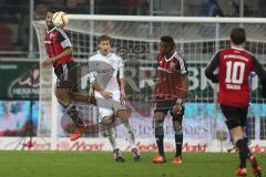 1. Bundesliga - Fußball - FC Ingolstadt 04 - Bayer 04 Leverkusen - Marvin Matip (34, FCI) köpft Ball von Kießling, Stefan (Leverkusen 11) weg, rechst Roger de Oliveira Bernardo (8, FCI) und Pascal Groß (10, FCI)