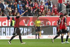 1. Bundesliga - Fußball - FC Ingolstadt 04 - FC Schalke 04 - Tor 2:0 durch Lukas Hinterseer (16, FCI) Jubel