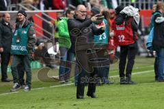 1. Bundesliga - Fußball - FC Ingolstadt 04 - Borussia Mönchengladbach - Sieg Jubel Vorsitzender des Vorstandes Peter Jackwerth (FCI)