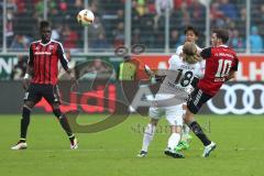 1. Bundesliga - Fußball - FC Ingolstadt 04 - Hannover 96 - Pascal Groß (10, FCI) Iver Fossum (Hannover 18)