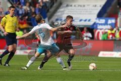 1. Bundesliga - Fußball - FC Ingolstadt 04 - FC Schalke 04 - Johannes Geis (Schalke 5) Max Christiansen (19, FCI)