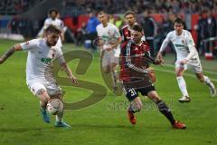 1. Bundesliga - Fußball - FC Ingolstadt 04 - FC Augsburg - Stafylidis, K. (FCA 3) und Maurice Multhaup (31, FCI)