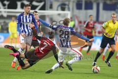 1. BL - Saison 2015/2016 - FC Ingolstadt 04 - Hertha BSC - Mathew Leckie (#7 FC Ingolstadt 04) - Lustenberger Fabian (Hertha BSC) - Foto: Jürgen Meyer