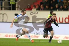 1. Bundesliga - Fußball - FC Ingolstadt 04 - SV Darmstadt 98 - Zweikampf links Marcel Heller (20 Darmstadt 98) und rechts Alfredo Morales (6, FCI)