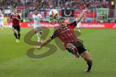 1. Bundesliga - Fußball - FC Ingolstadt 04 - Eintracht Frankfurt - Mathew Leckie (7, FCI) flankt