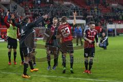 1. Bundesliga - Fußball - FC Ingolstadt 04 - FC Augsburg - Fans Sieg Jubel Marvin Matip (34, FCI) Max Christiansen (19, FCI) Robert Bauer (23, FCI) Maurice Multhaup (31, FCI)