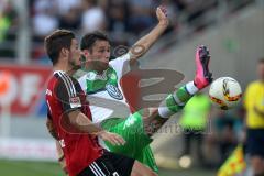 1. Bundesliga - Fußball - FC Ingolstadt 04 - VfL Wolfsburg -  Mathew Leckie (7, FCI) und Christian Träsch (Wolfsburg 15)