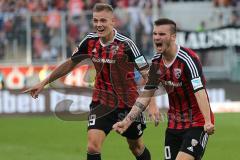 1. Bundesliga - Fußball - FC Ingolstadt 04 - Eintracht Frankfurt - Tor 1:0 Jubel Pascal Groß (10, FCI) und links Max Christiansen (19, FCI)