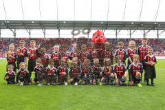 1. Bundesliga - Fußball - FC Ingolstadt 04 - Hannover 96 - Einlaufkinder Schanzi Kids