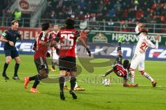 1. BL - Saison 2015/2016 - FC Ingolstadt 04 - 1. FC Köln - Roger de Oliveira Bernardo (#8 FC Ingolstadt 04) - Loureiro Bittencourt (#21 Köln)  - Almog Cohen (#36 FC Ingolstadt 04) - Foto: Meyer Jürgen