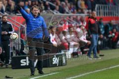 1. Bundesliga - Fußball - FC Ingolstadt 04 - VfB Stuttgart - Cheftrainer Ralph Hasenhüttl (FCI) am Spielfeldrand