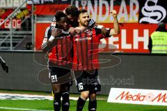 1. Bundesliga - Fußball - FC Ingolstadt 04 - 1. FC Köln - Lukas Hinterseer (16, FCI) jubelt mit Danny da Costa (21, FCI) und Pascal Groß (10, FCI) Foto: Adalbert Michalik