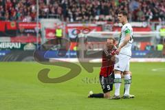 1. Bundesliga - Fußball - FC Ingolstadt 04 - Borussia Mönchengladbach - Moritz Hartmann (9, FCI) Granit Xhaka (Gladbach 34)