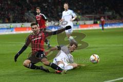 1. Bundesliga - Fußball - FC Ingolstadt 04 - SV Darmstadt 98 - Alfredo Morales (6, FCI) wird gefoult